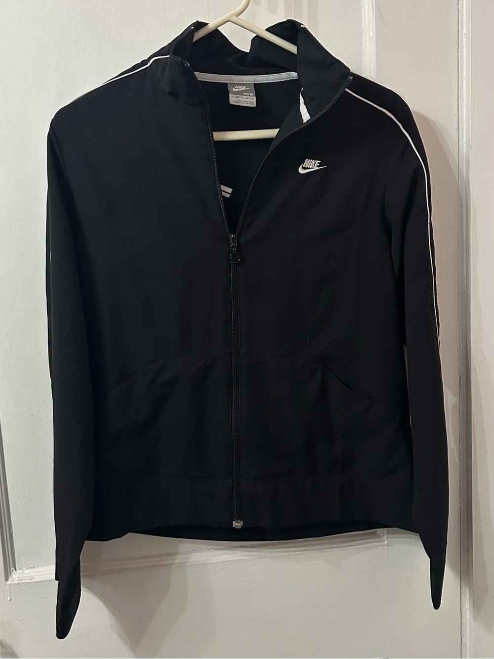 Nike Black Women's Zip-Up windbreaker Jacket with White Piping